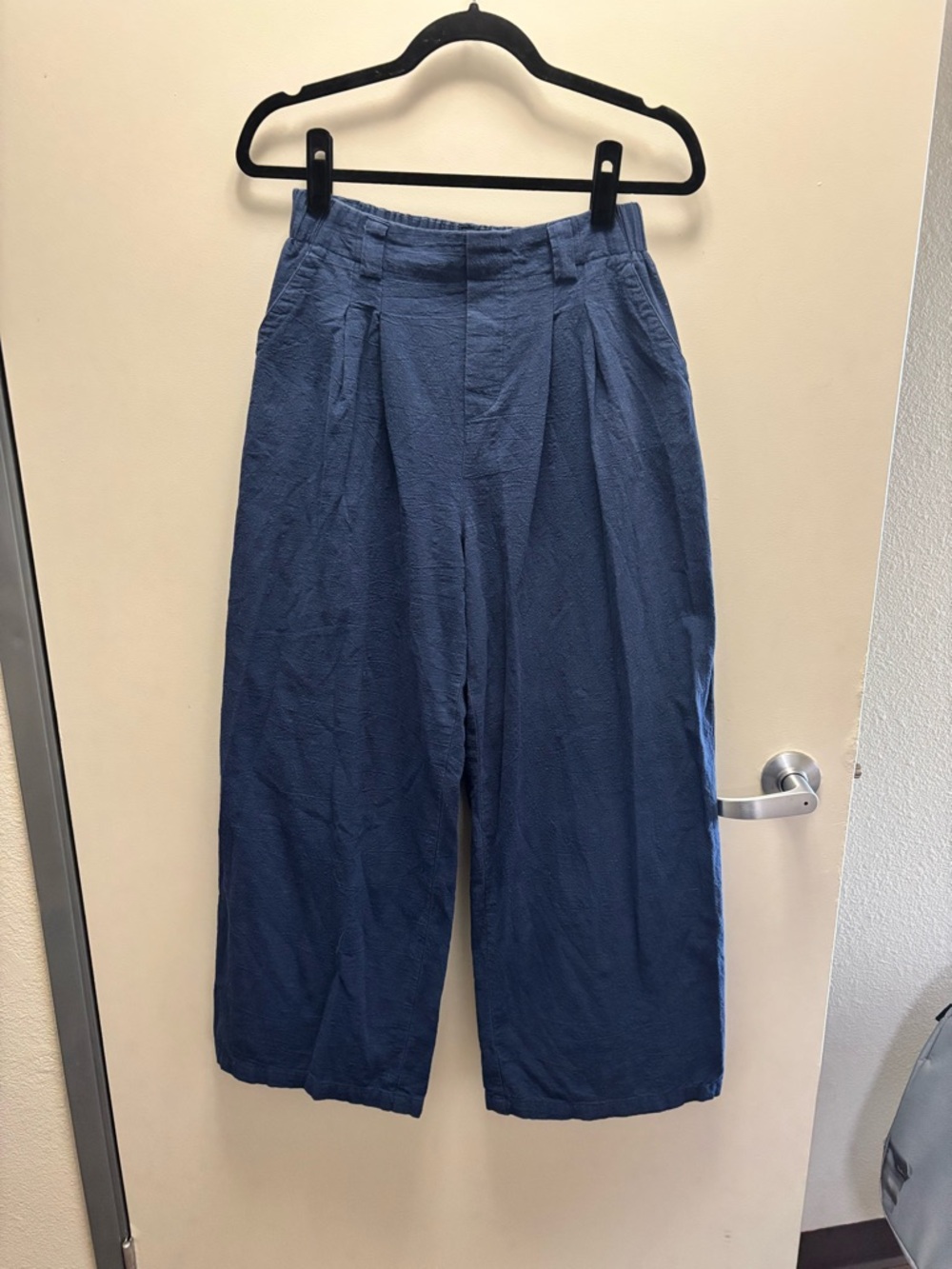 High-Waist 100% cotton Wide Leg Pants in Navy Blue